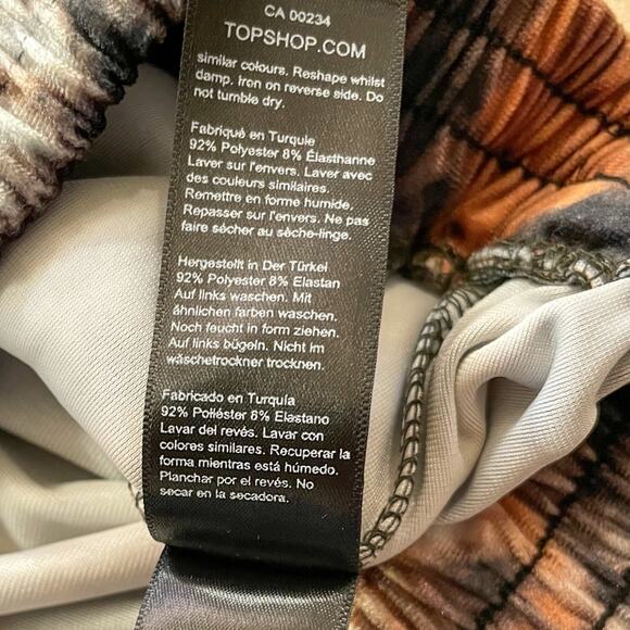 NEW with tags, Topshop Cropped Velour Sweatshirt Top, NWT, Size 4, MSRP $68 - Picture 9 of 10